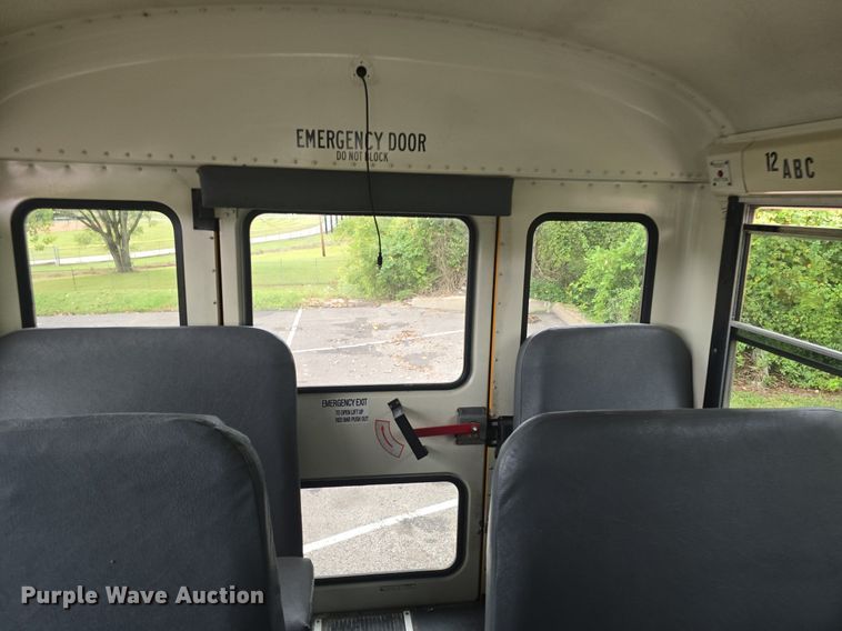 image for item EK2199 2013 IC PB10500 school bus