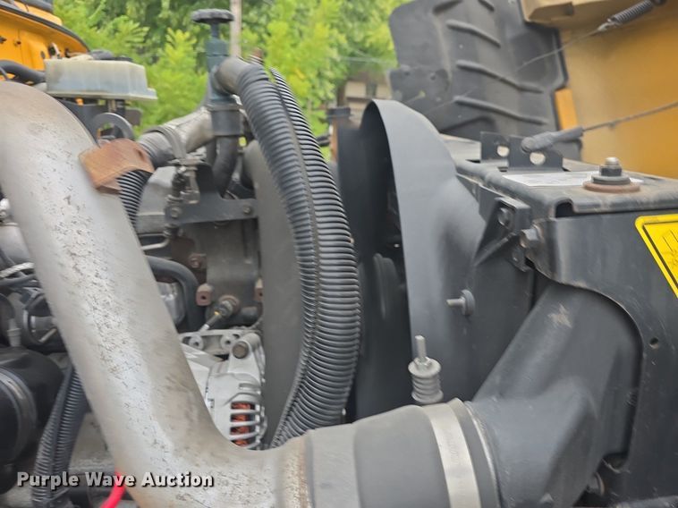 image for item EK2199 2013 IC PB10500 school bus