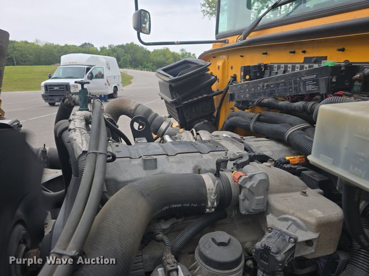 image for item EK2199 2013 IC PB10500 school bus