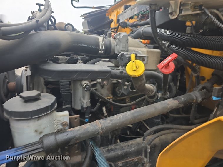 image for item EK2199 2013 IC PB10500 school bus