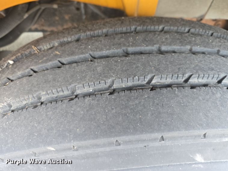 image for item EK2199 2013 IC PB10500 school bus