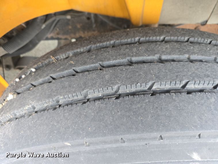 image for item EK2199 2013 IC PB10500 school bus