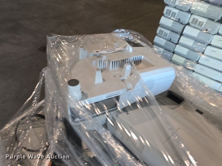 image for item EK2200 Approximately 20 projectors 