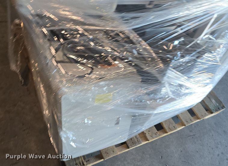 image for item EK2200 Approximately 20 projectors 