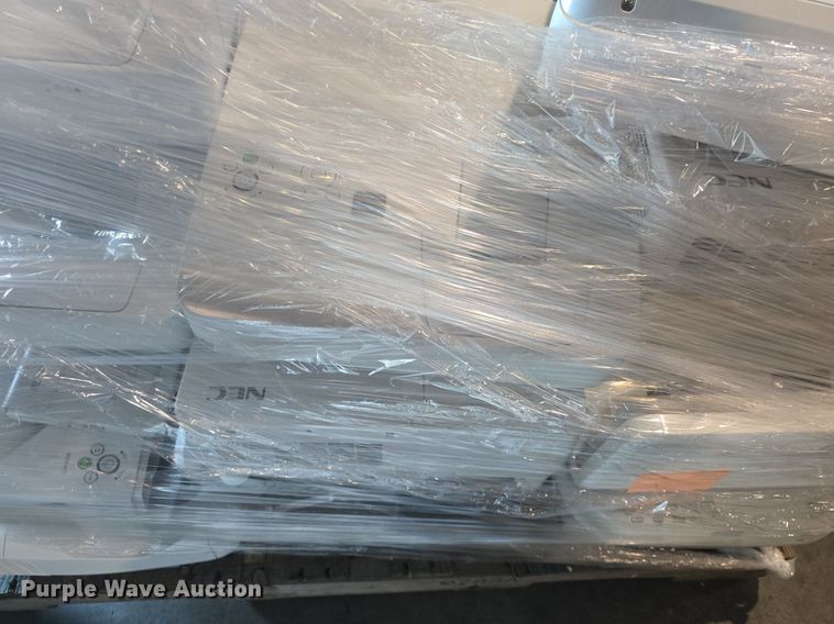 image for item EK2200 Approximately 20 projectors 