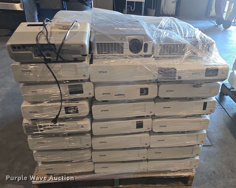 image for item EK2201 Approximately 110 projectors