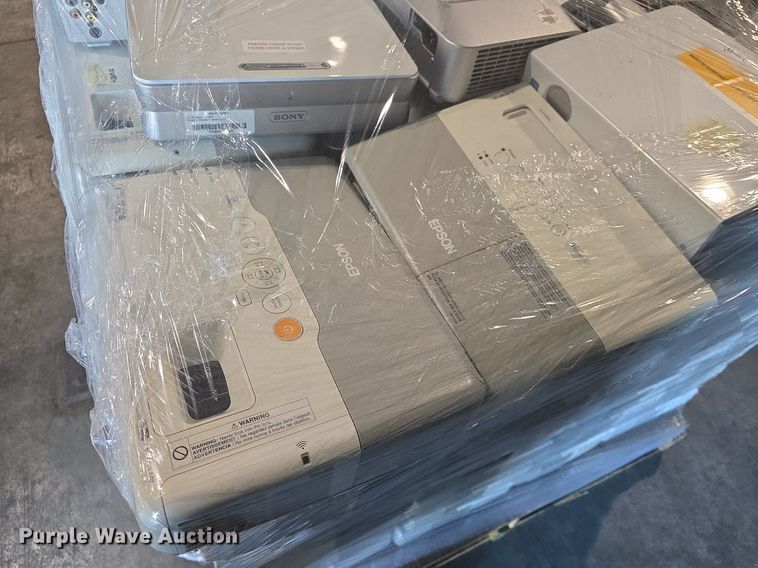 image for item EK2201 Approximately 110 projectors