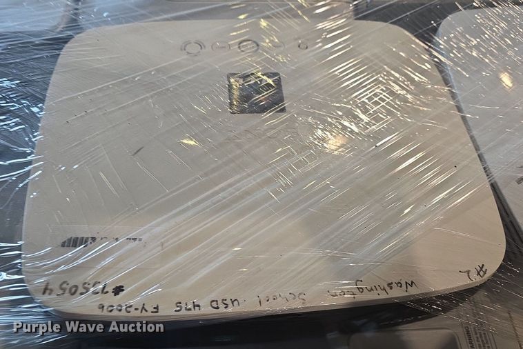 image for item EK2201 Approximately 110 projectors