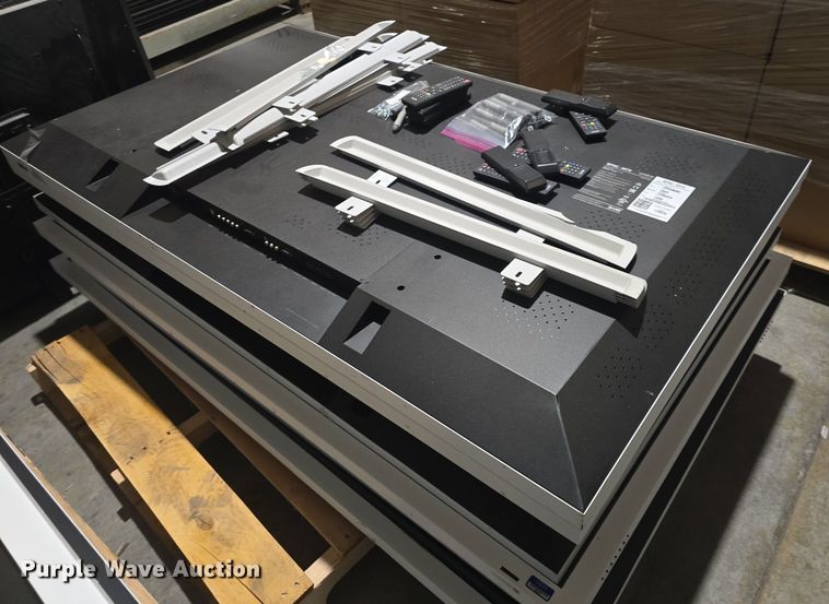 image for item EK2222 (14) Smart Board televisions 