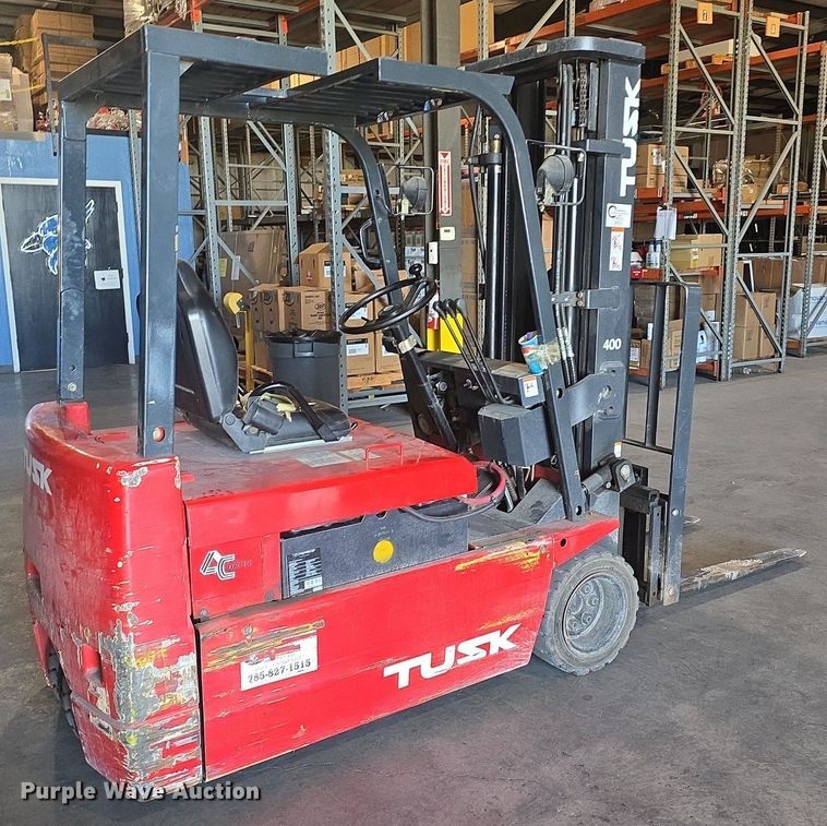 image for item EK2223 Tusk 400MBS-3 forklift