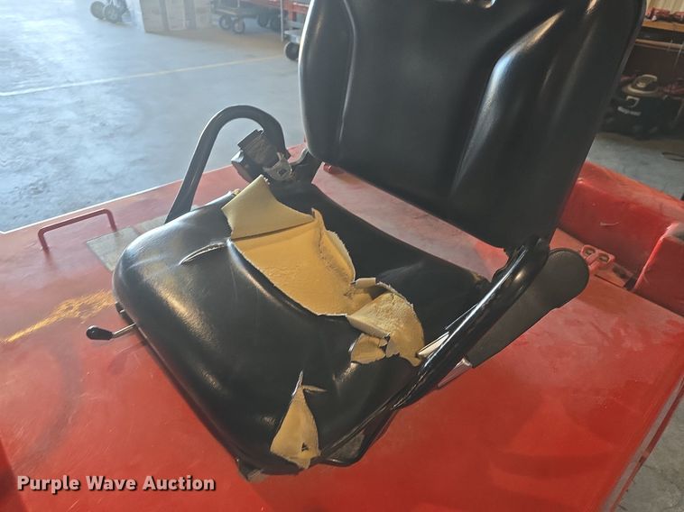 image for item EK2223 Tusk 400MBS-3 forklift