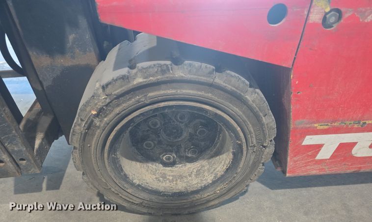 image for item EK2223 Tusk 400MBS-3 forklift