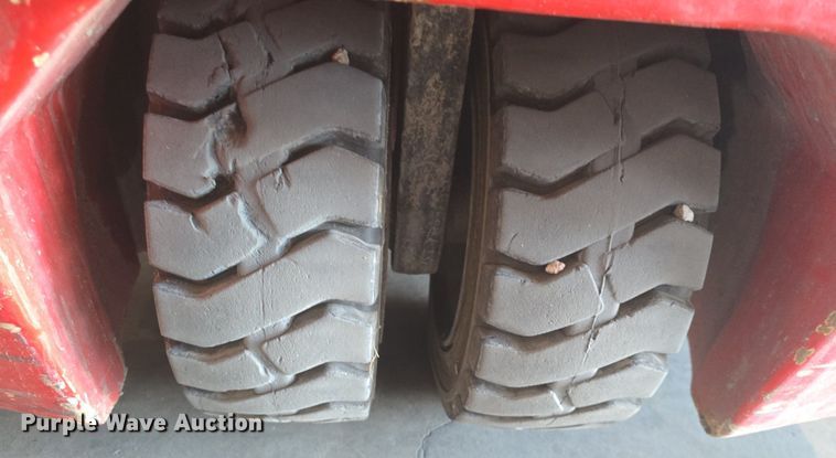 image for item EK2223 Tusk 400MBS-3 forklift