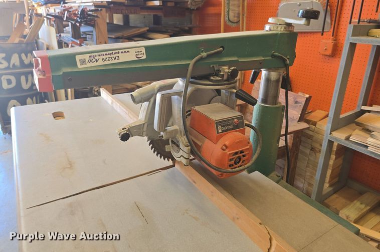 image for item EK2229 DeWalt  790 12