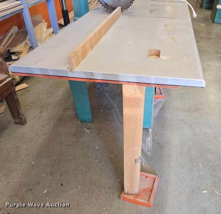 image for item EK2229 DeWalt  790 12