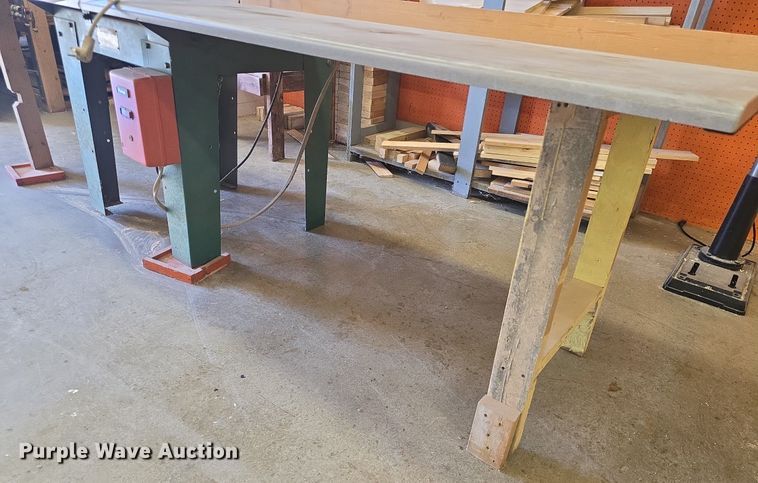 image for item EK2229 DeWalt  790 12