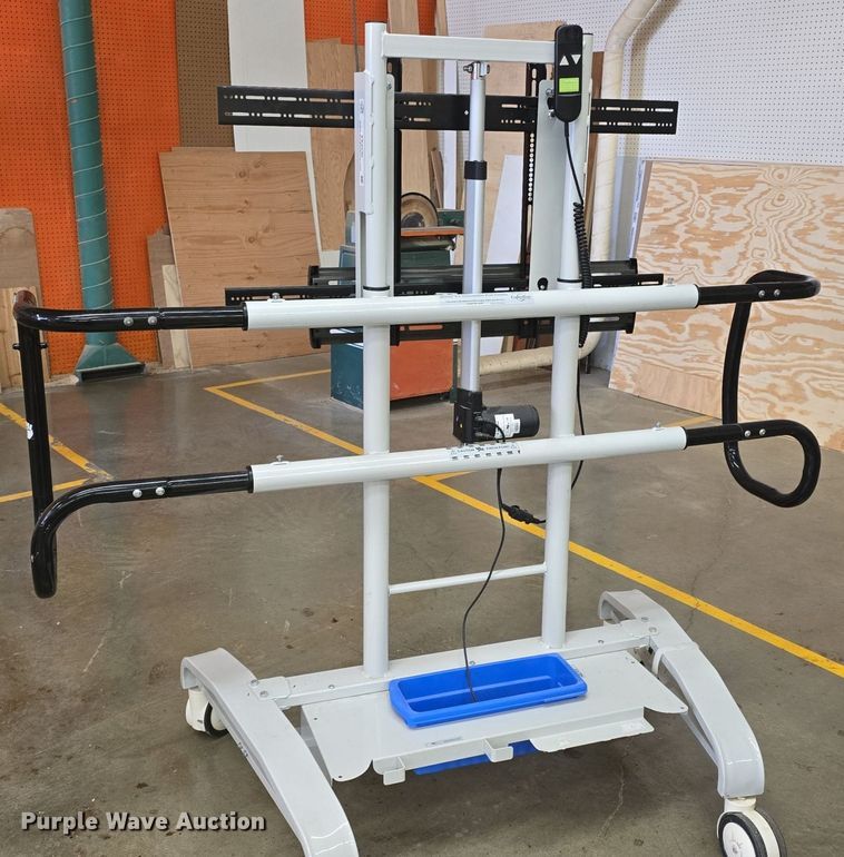 image for item EK2230 Smartboard Office equipment