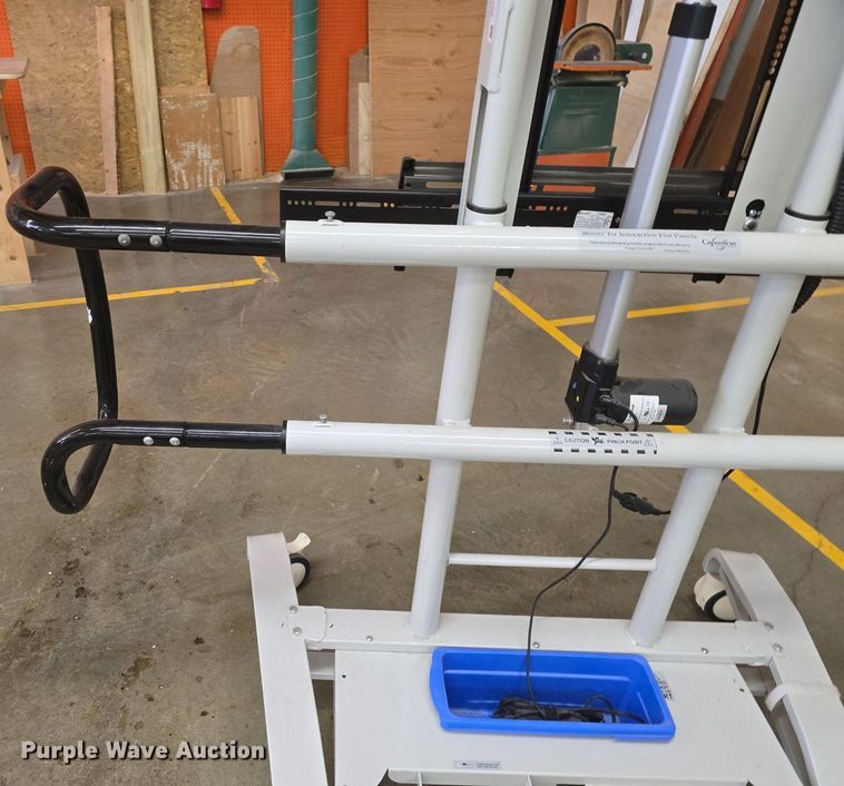 image for item EK2230 Smartboard Office equipment