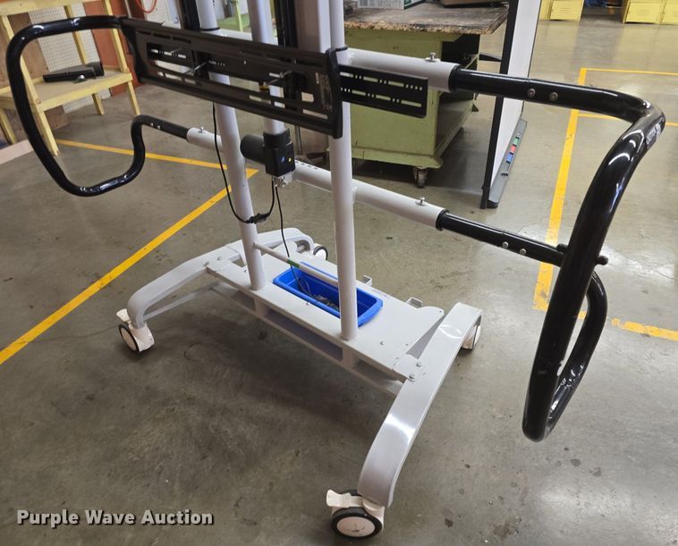 image for item EK2230 Smartboard Office equipment