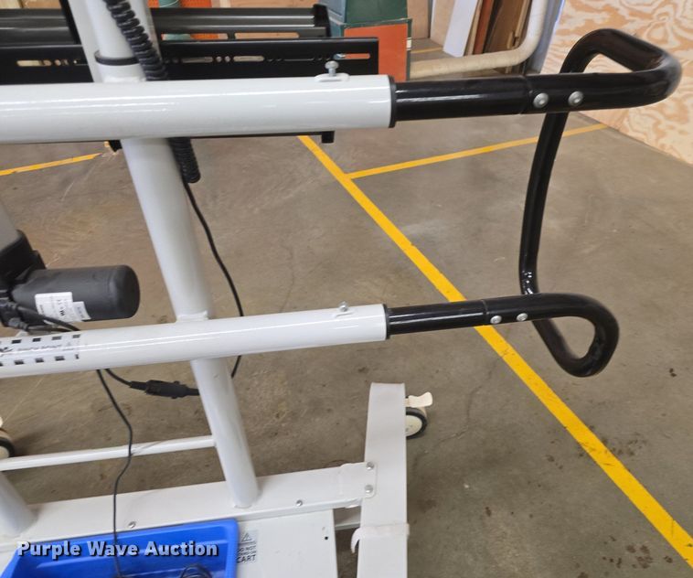 image for item EK2230 Smartboard Office equipment