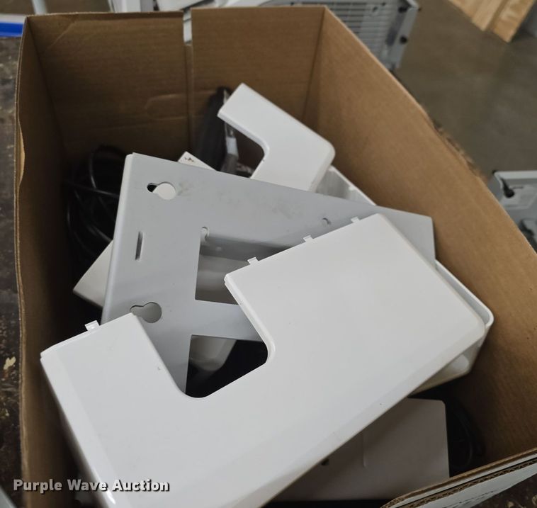 image for item EK2230 Smartboard Office equipment