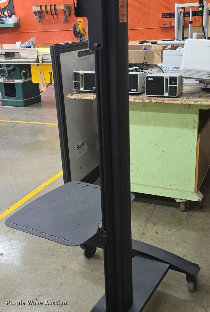 image for item EK2230 Smartboard Office equipment