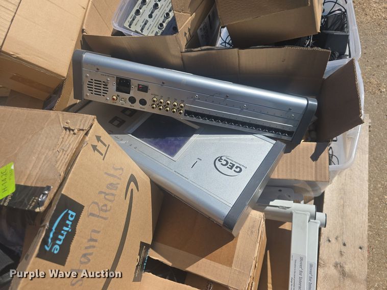 image for item EK2239 Musical equipment