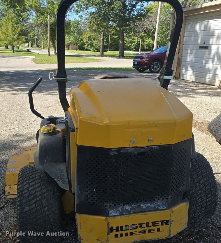 image for item EK2253 2015 Hustler Hustler Z ZTR lawn mower