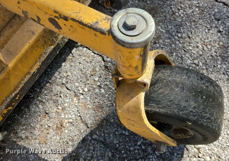 image for item EK2253 2015 Hustler Hustler Z ZTR lawn mower