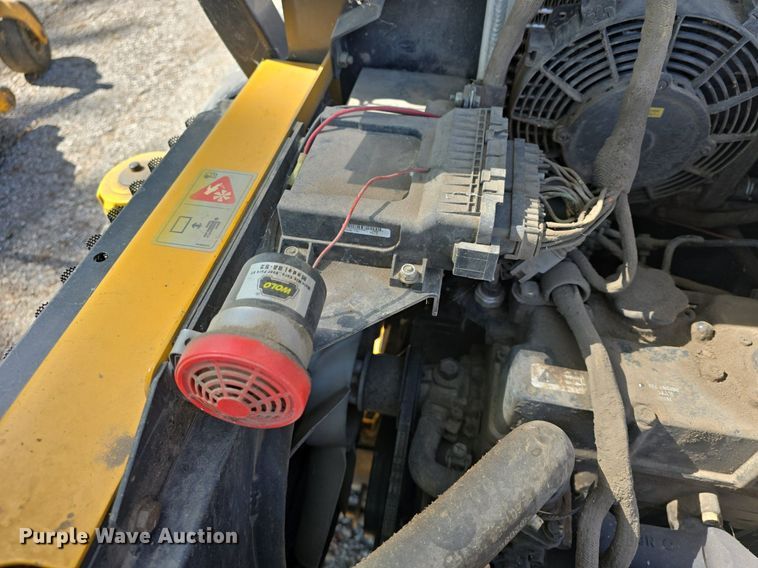 image for item EK2254 2016 Hustler  Hustler Z ZTR lawn mower