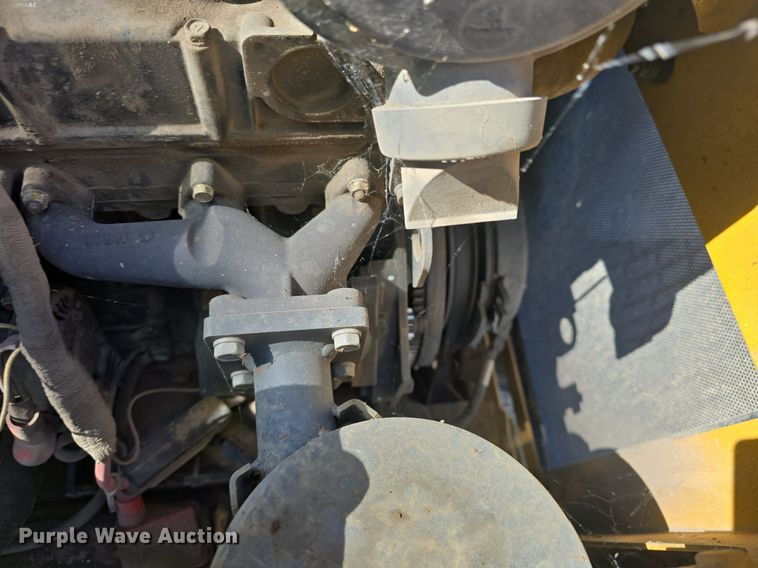 image for item EK2254 2016 Hustler  Hustler Z ZTR lawn mower