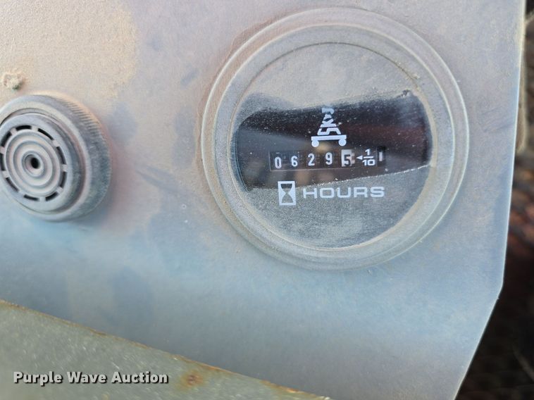 image for item EK2260 2000 Skyjack  SJ111 3219 scissor lift