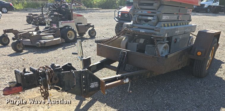 image for item EK2260 2000 Skyjack  SJ111 3219 scissor lift