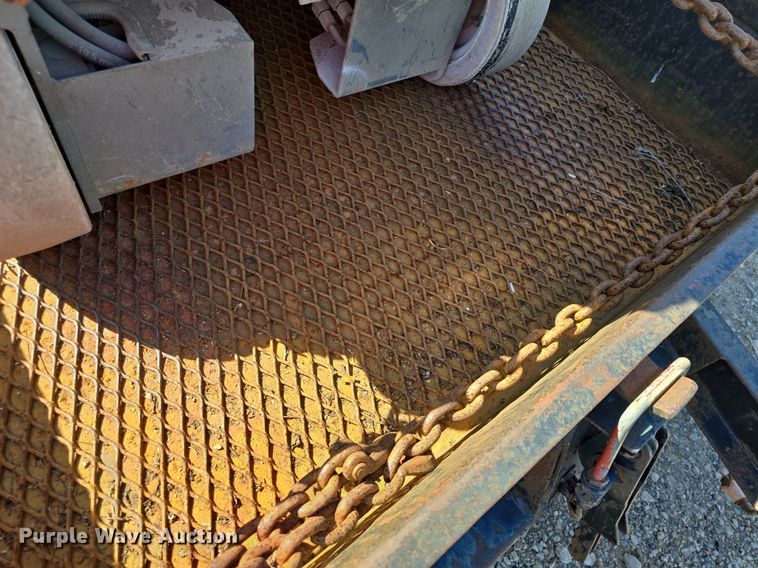 image for item EK2260 2000 Skyjack  SJ111 3219 scissor lift