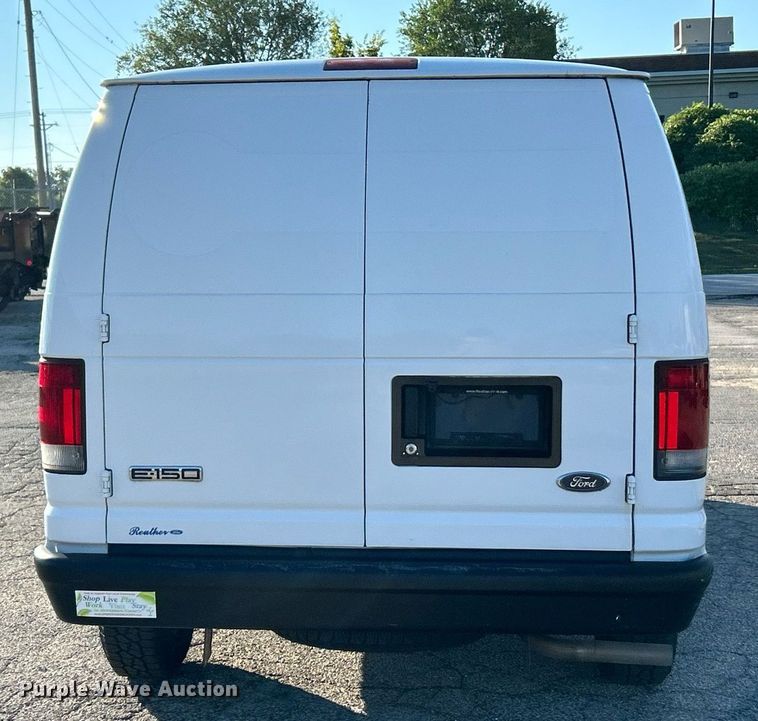 image for item EK3387 2008 Ford E150 van
