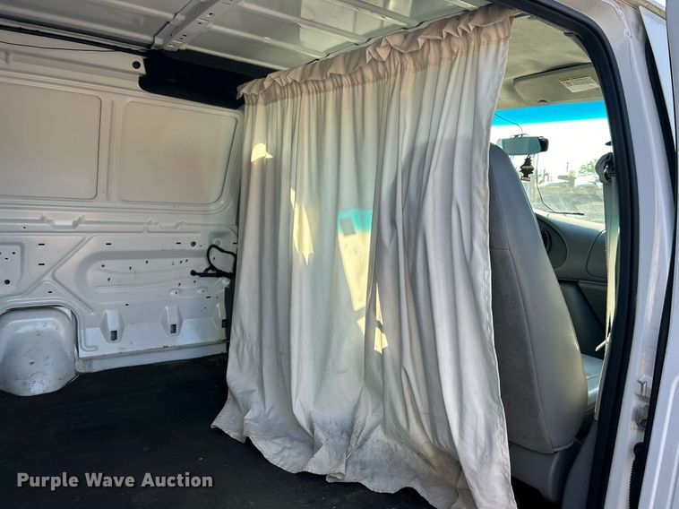 image for item EK3387 2008 Ford E150 van