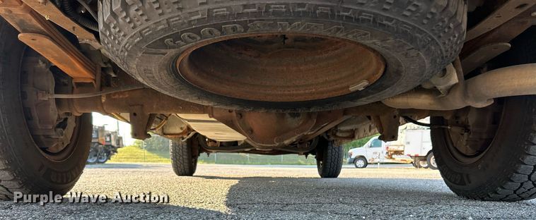 image for item EK3387 2008 Ford E150 van