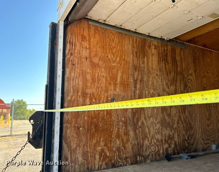 image for item EK3389 1997 GMC  3500 box truck