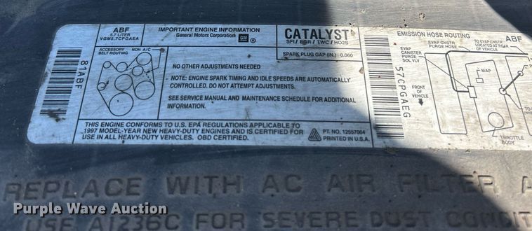 image for item EK3389 1997 GMC  3500 box truck