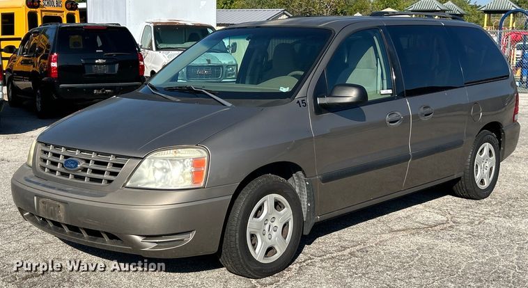 image for item EK3390 2004 Ford Freestar SE van