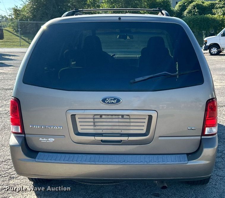 image for item EK3390 2004 Ford Freestar SE van