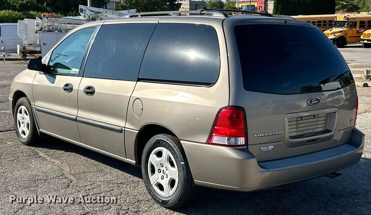 image for item EK3390 2004 Ford Freestar SE van