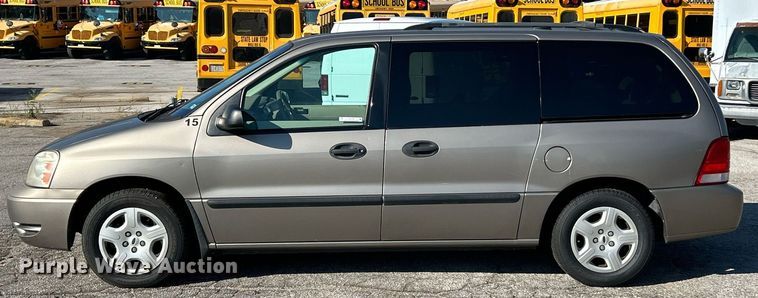 image for item EK3390 2004 Ford Freestar SE van