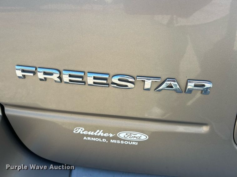 image for item EK3390 2004 Ford Freestar SE van