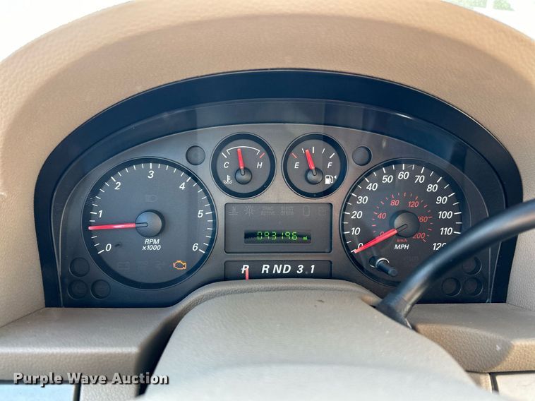 image for item EK3390 2004 Ford Freestar SE van