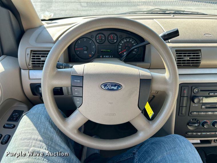 image for item EK3390 2004 Ford Freestar SE van