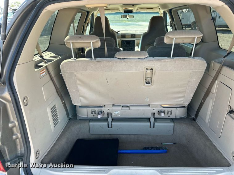 image for item EK3390 2004 Ford Freestar SE van