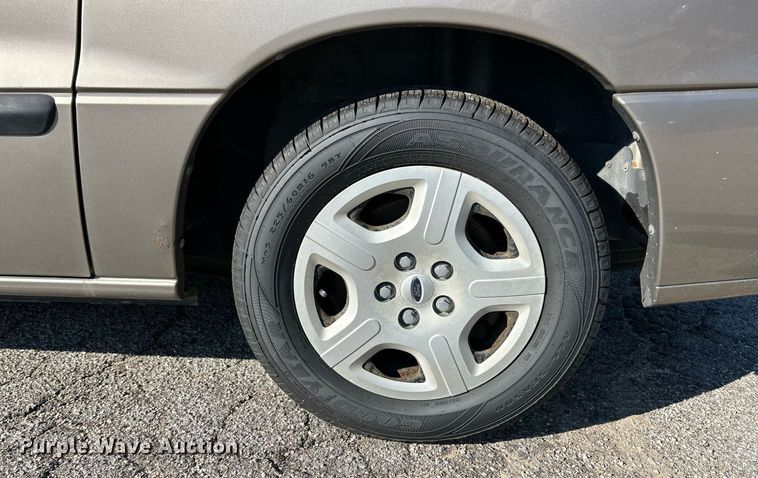 image for item EK3390 2004 Ford Freestar SE van