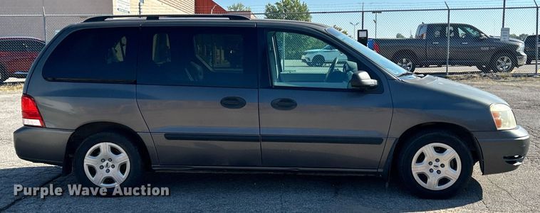 image for item EK3391 2004 Ford  Freestar SE van