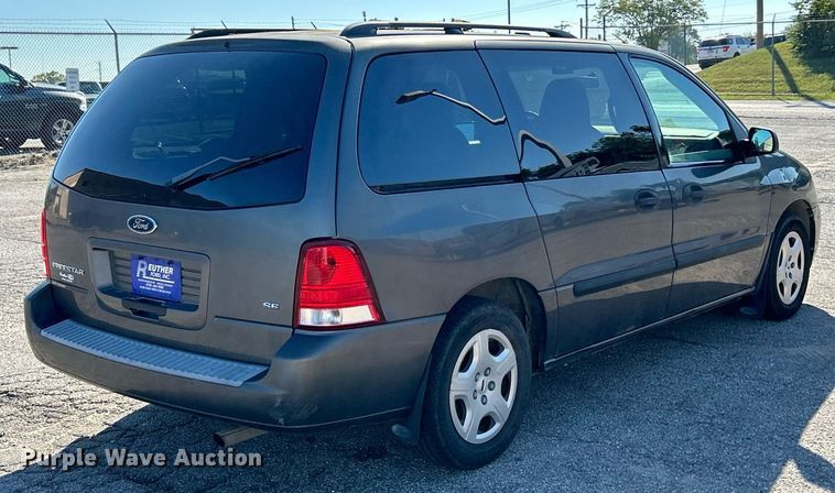 image for item EK3391 2004 Ford  Freestar SE van
